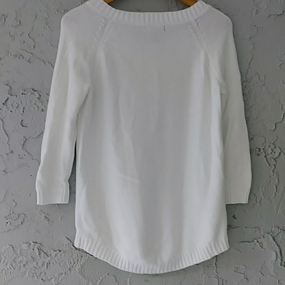 White Gap Sweater - Picture 4 of 4